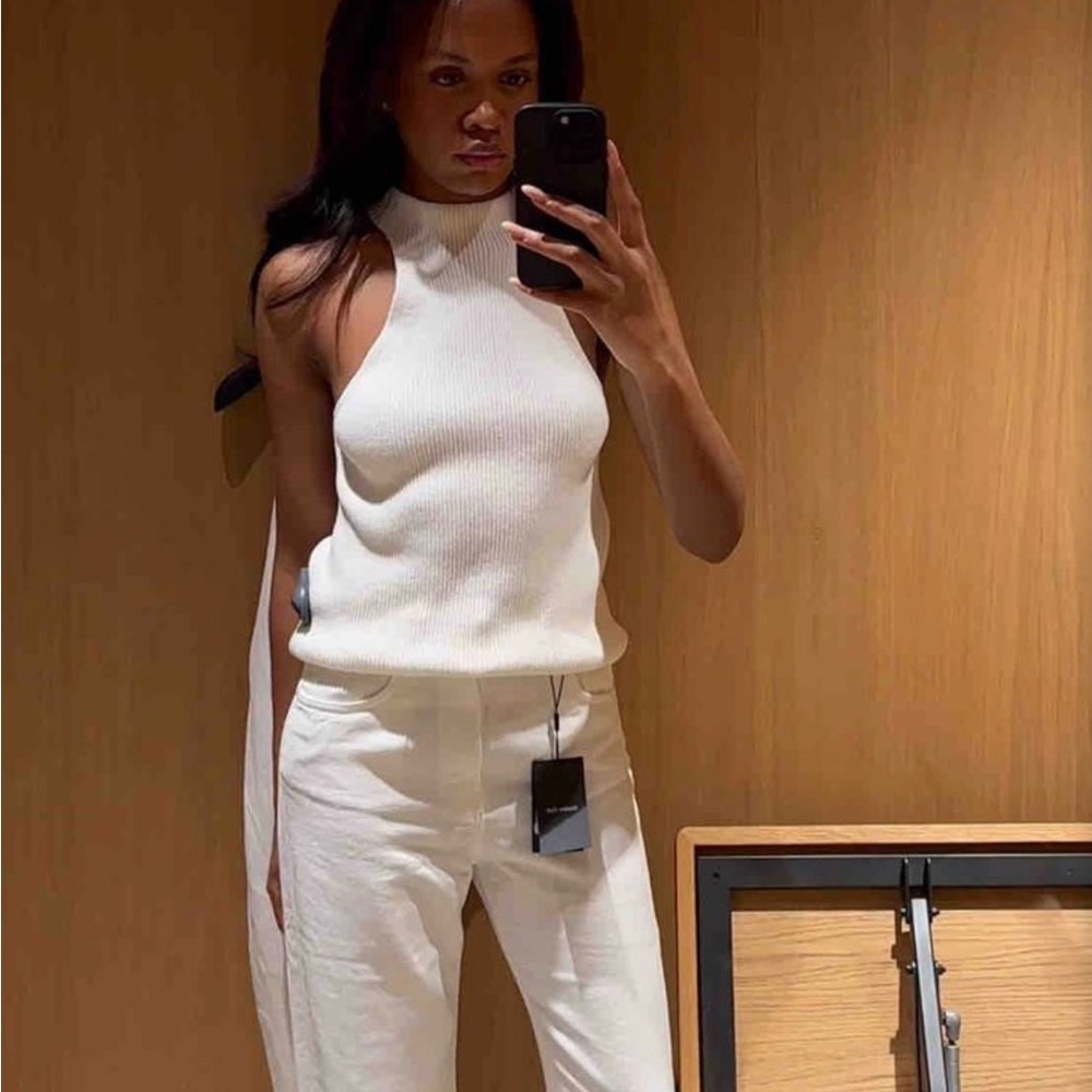 New Anine Bing top aso Meghan Markle
